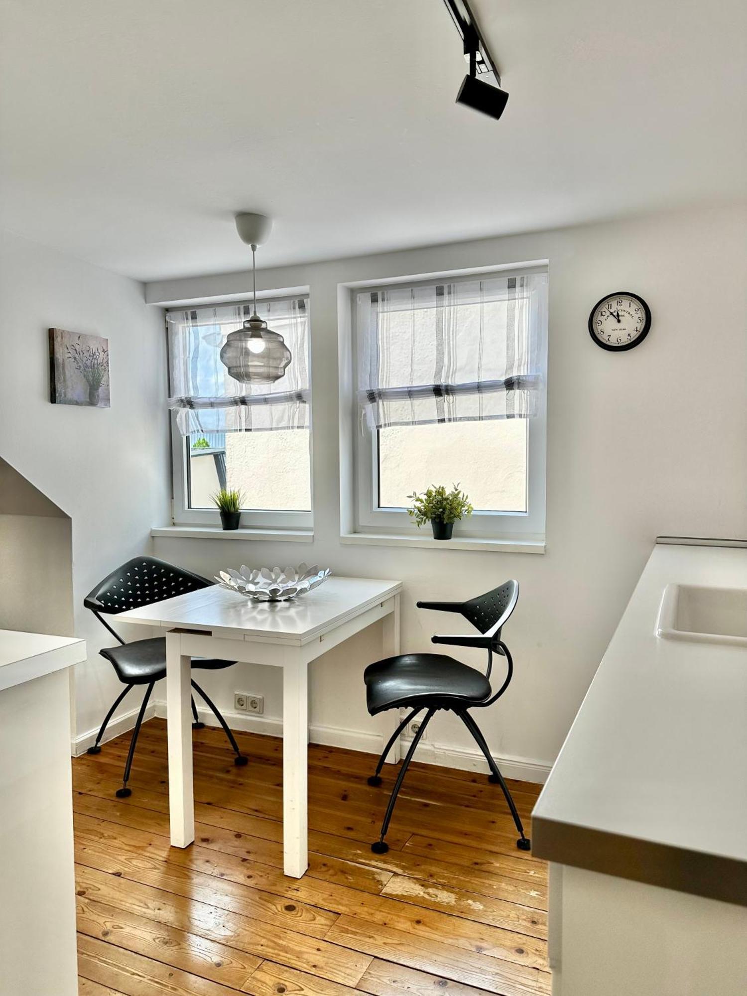 אולדנבורג Schoenes City-Apartment Mit 2 Schlafzimmer, Parkplatz, Ruhig Und Hell, D46-Dg מראה חיצוני תמונה