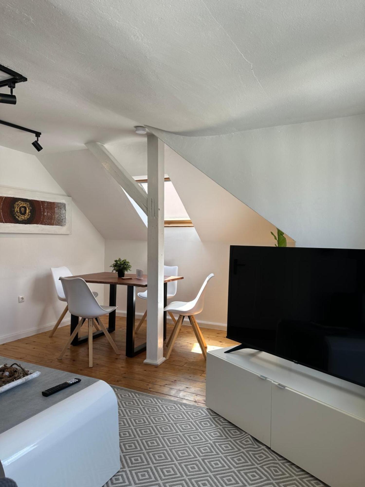 אולדנבורג Schoenes City-Apartment Mit 2 Schlafzimmer, Parkplatz, Ruhig Und Hell, D46-Dg מראה חיצוני תמונה